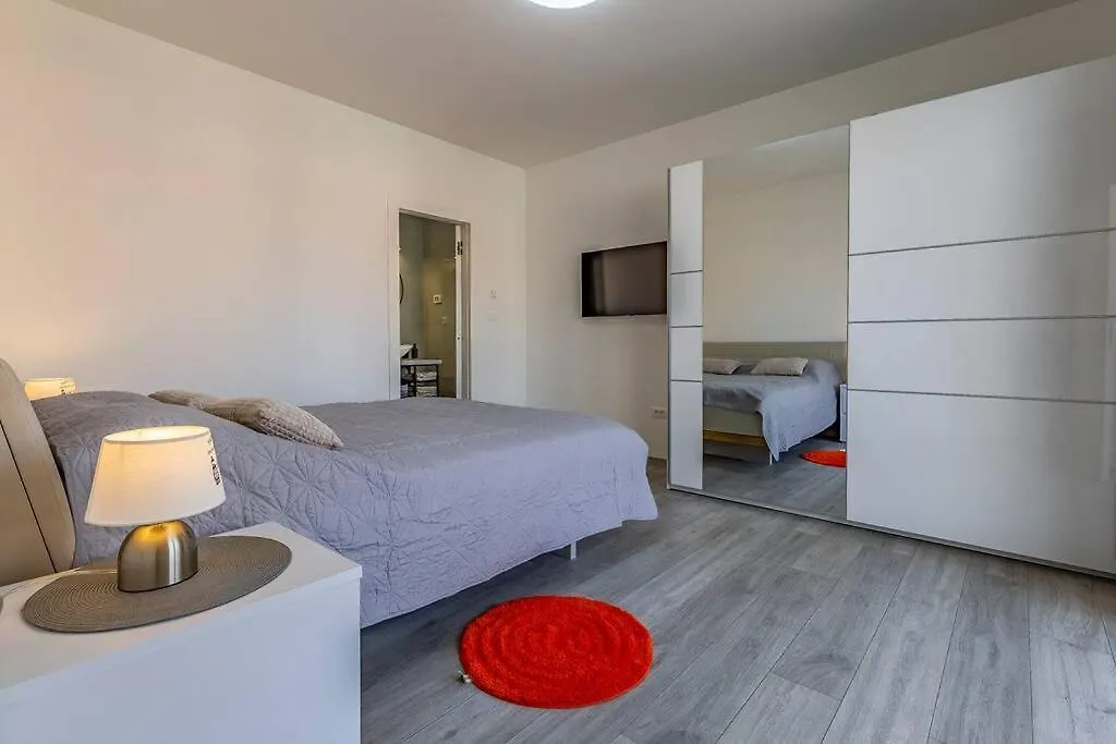 Villa Tamara - 5 Min To Medulin Beach - Istriensonne 0732 Croatia